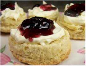 https://karenshanley.com/wp-content/uploads/2007/12/creamscones.jpg